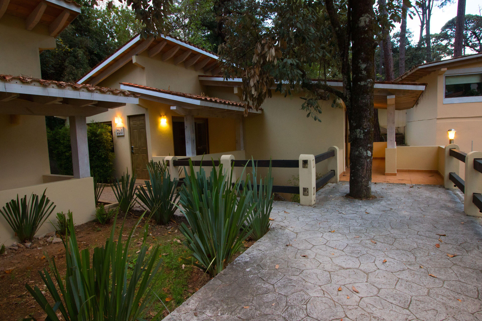 Vista Piscina Mision Grand Valle de Bravo