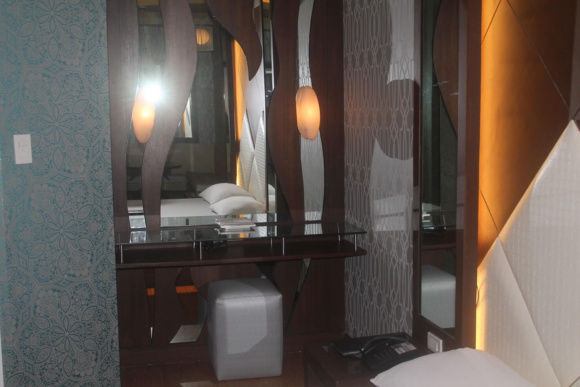 Set de Habitación Hotel Ava Gil Puyat