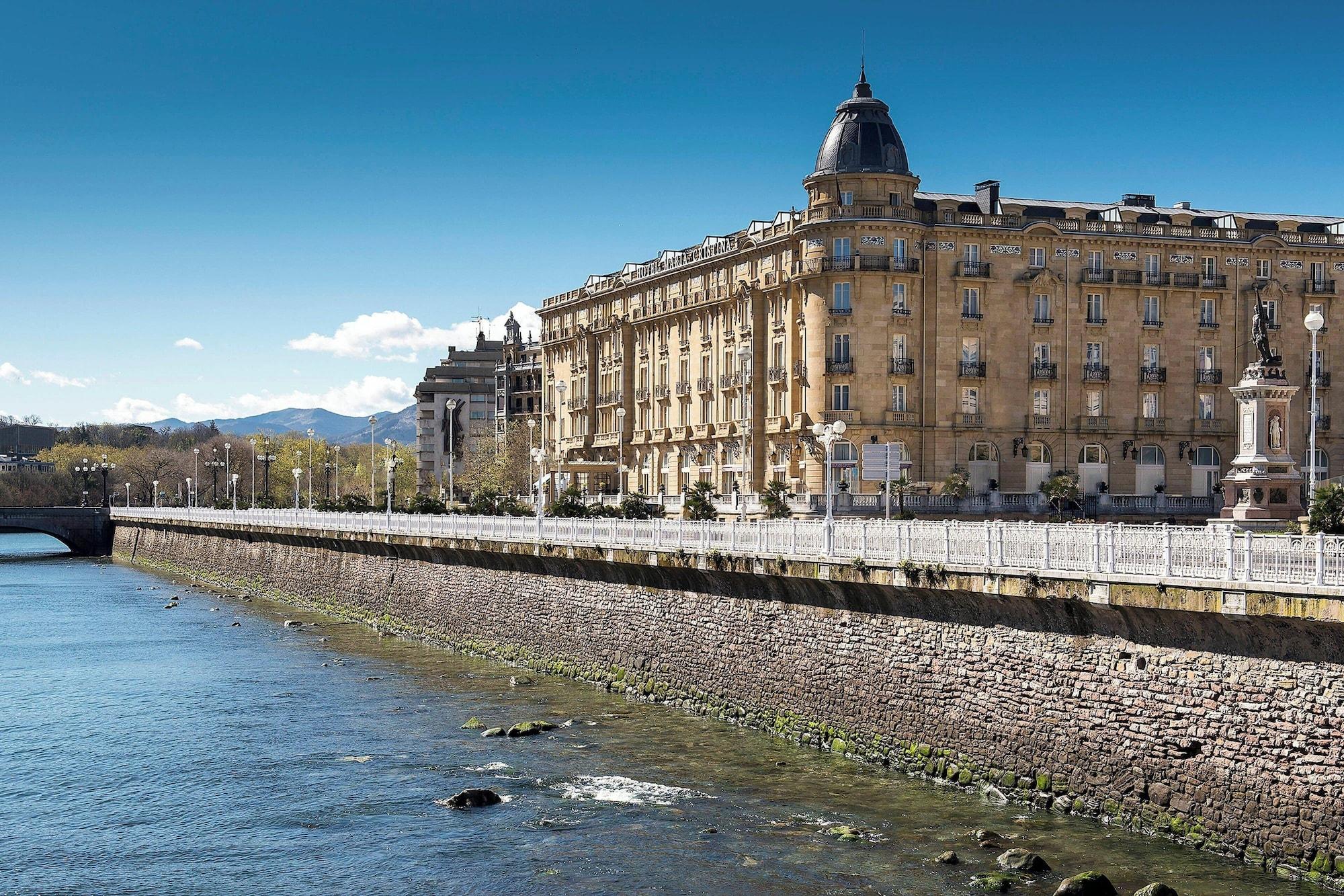 Vista Exterior Hotel Maria Cristina, a Luxury Collection Hotel