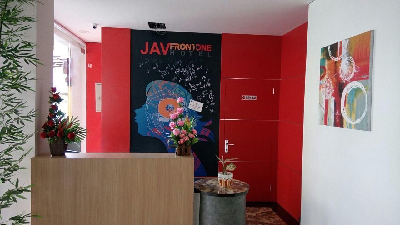 Varios JAV Front One Hotel Lahat