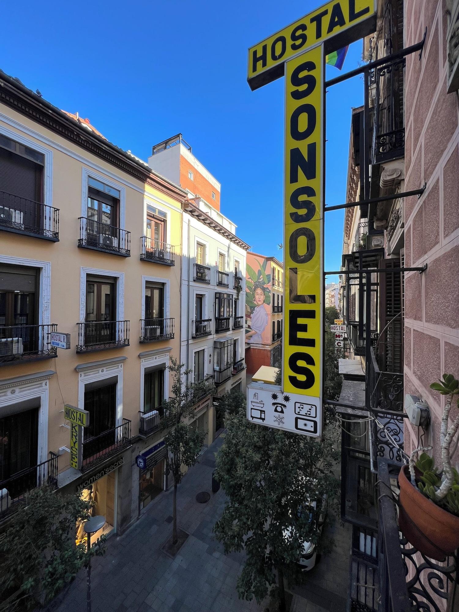 Vista Exterior Hostal Sonsoles Madrid Centro