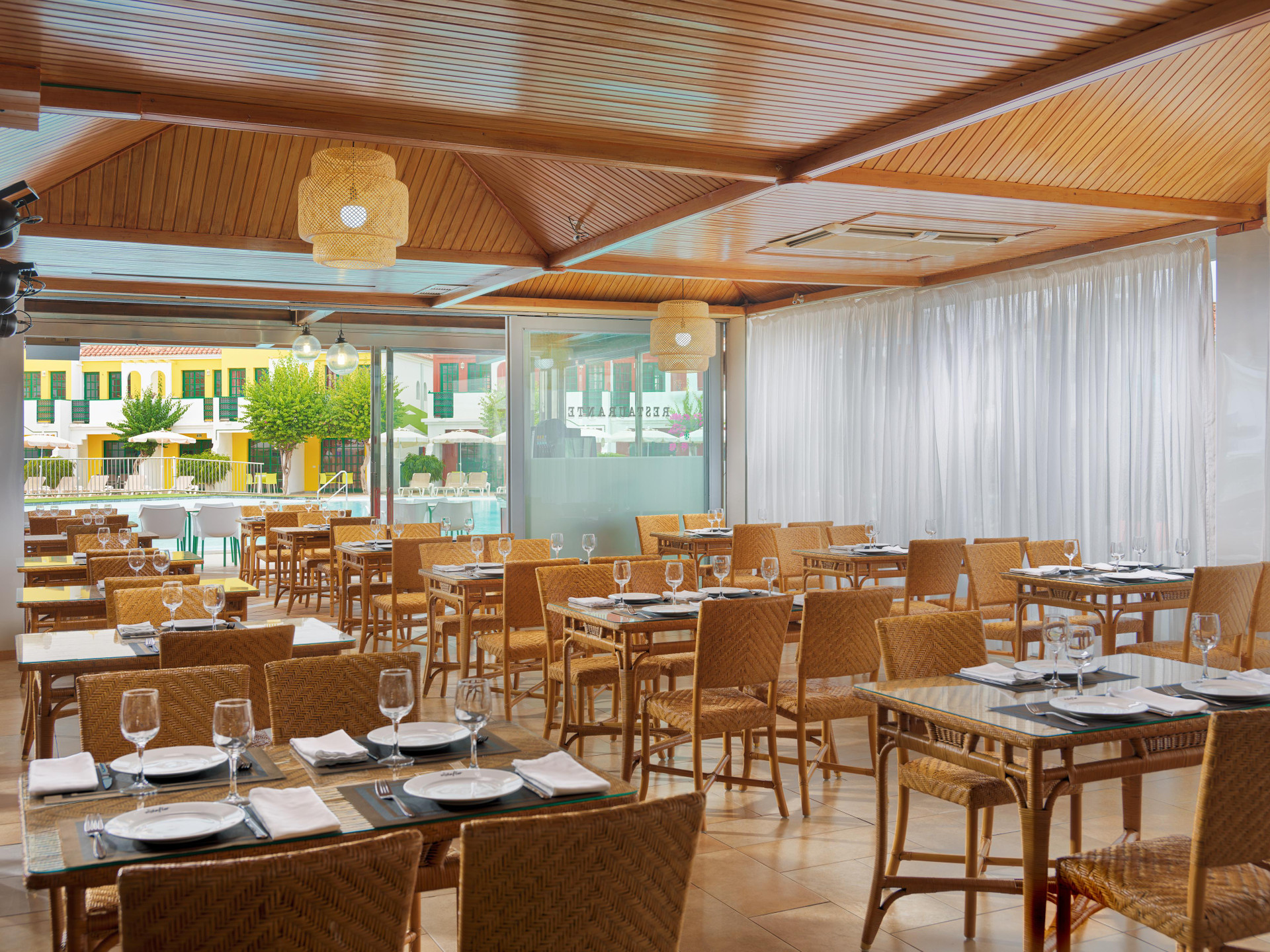 Bar/Salón Vistaflor Bungalows