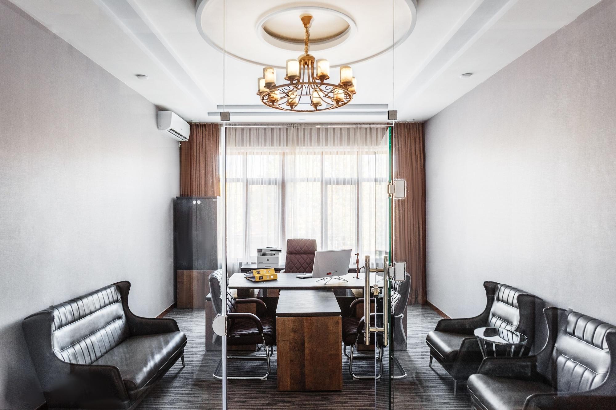 Vista Lobby Western Hotel