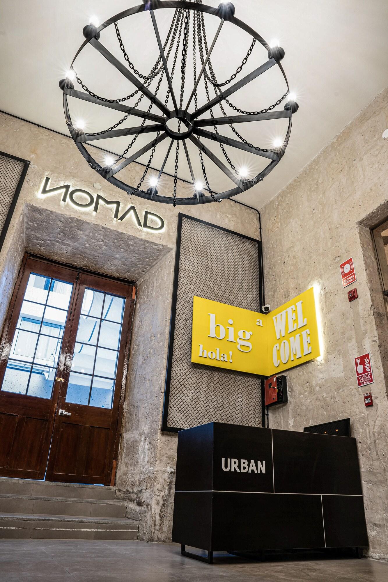 Varios QASA Arequipa by Nomad