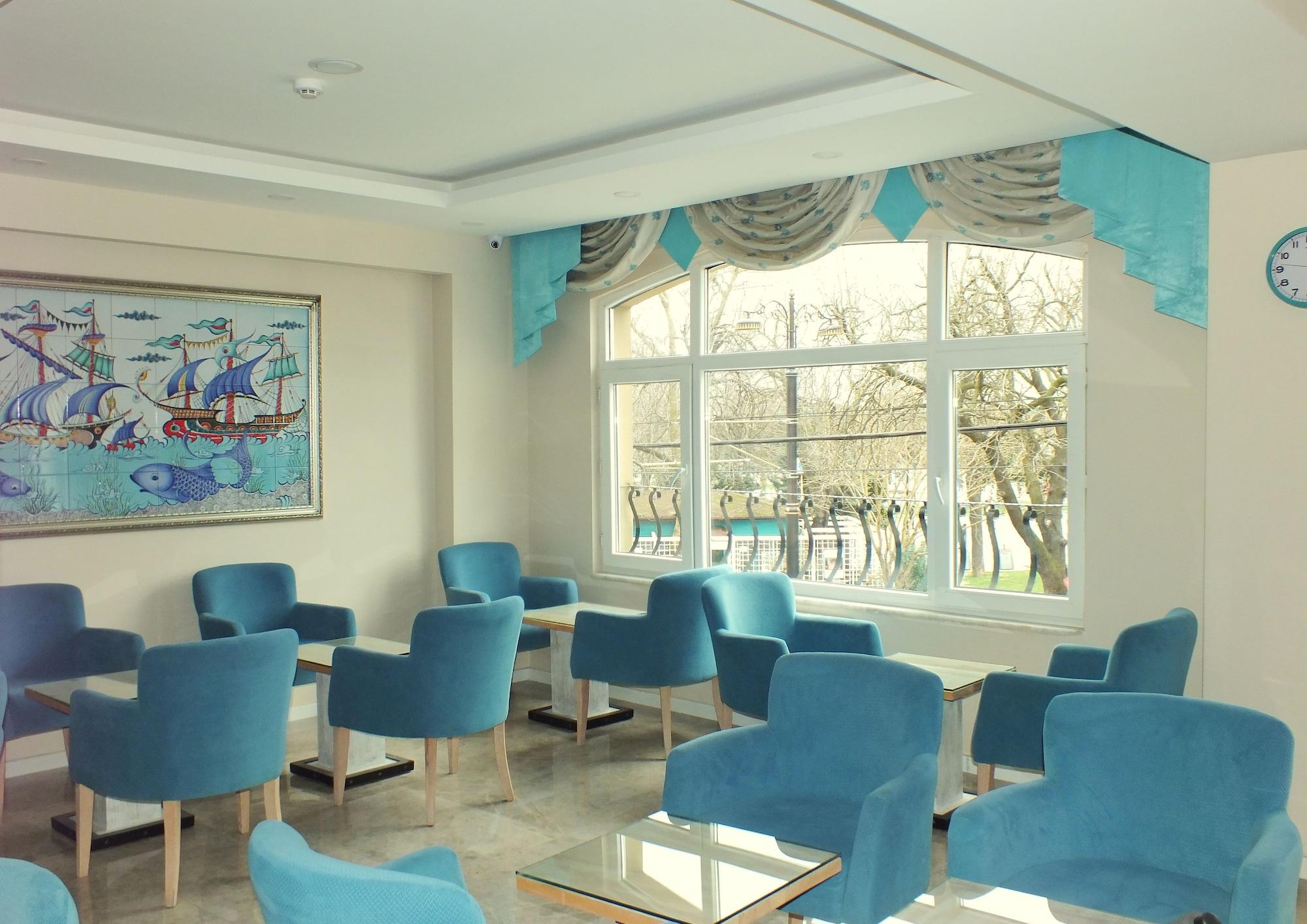 Vista Lobby Star Holiday Hotel