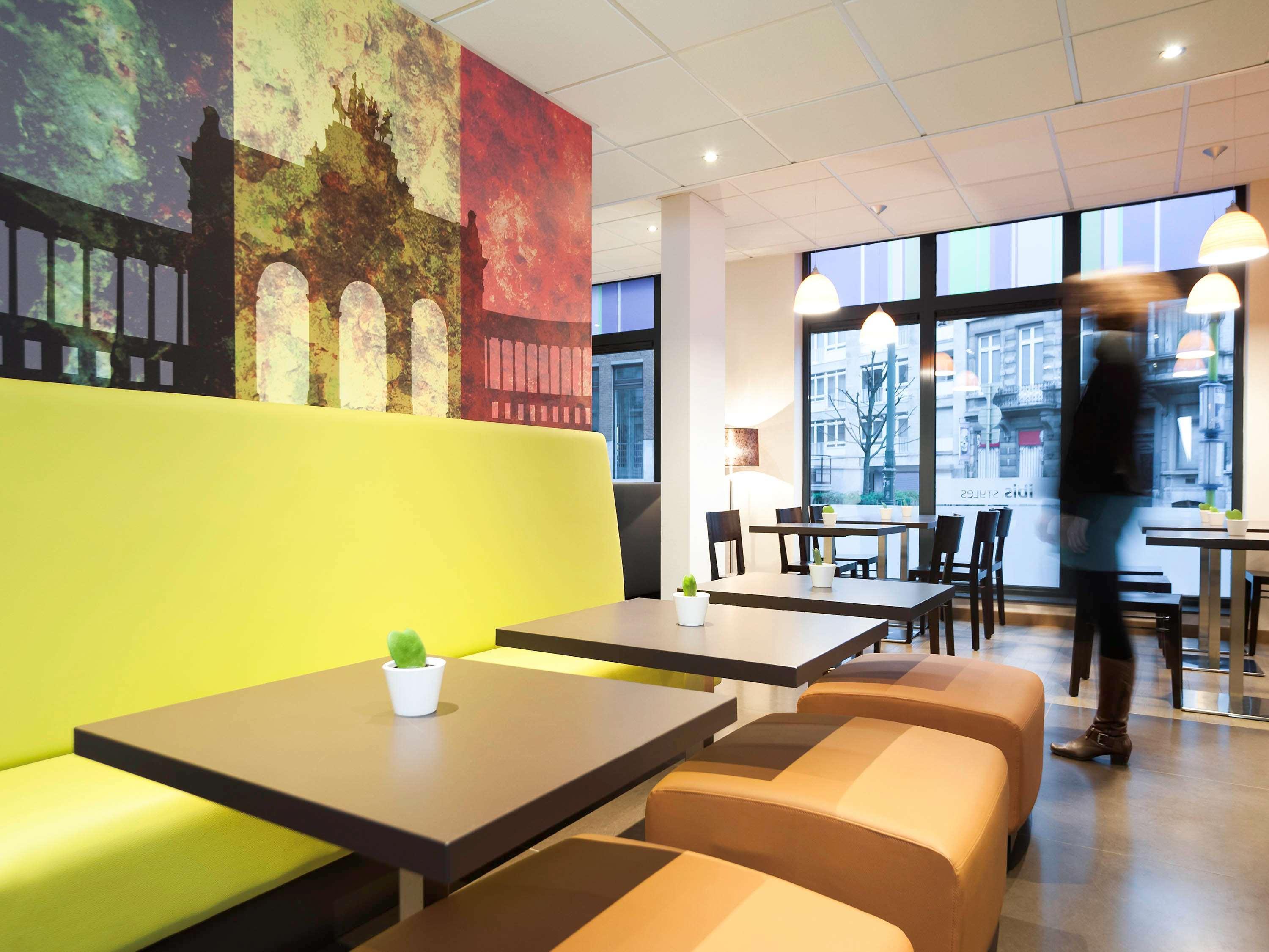 Bar/Salón Ibis Styles Brussels Centre Stephanie