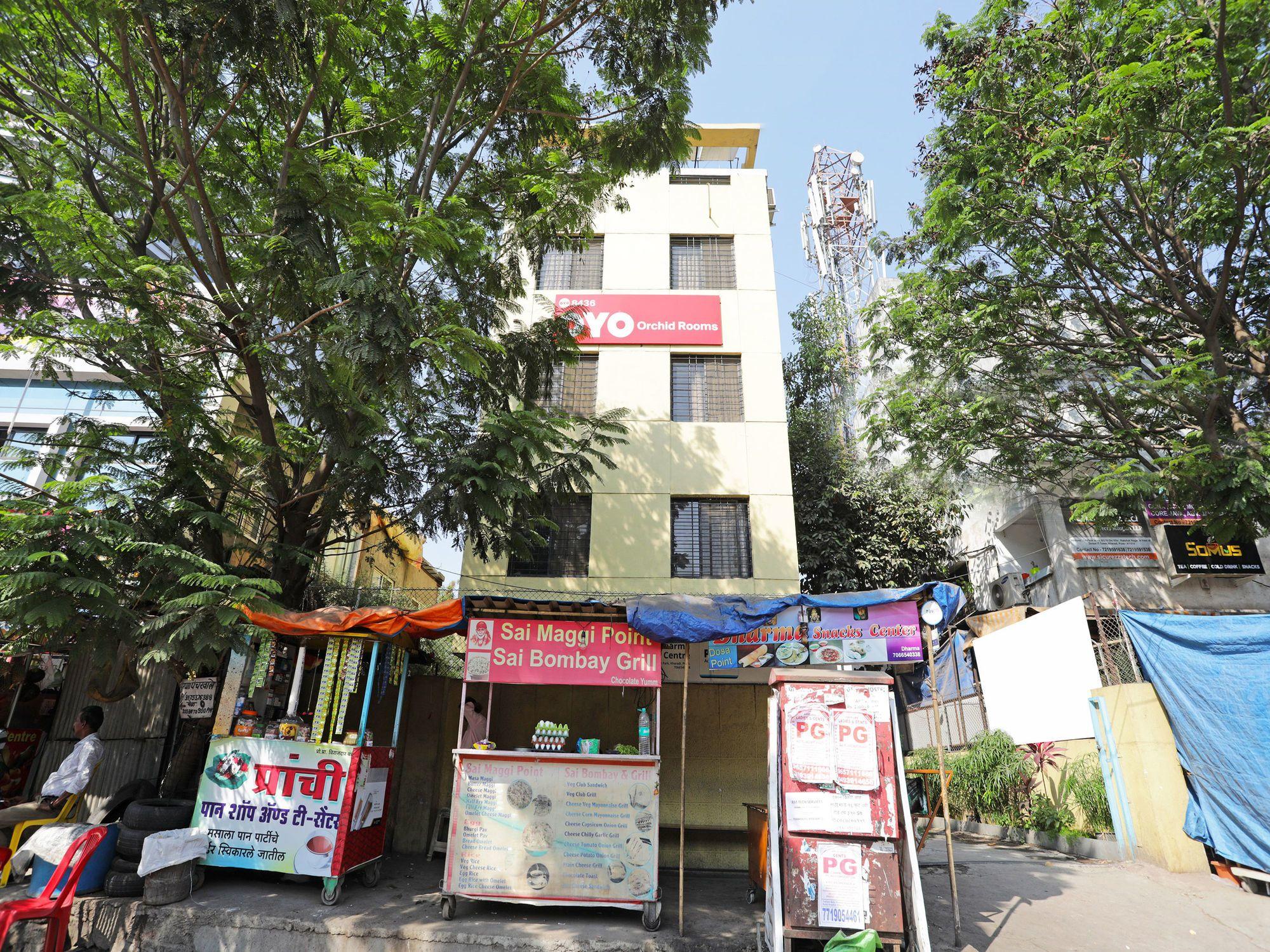 Vista Exterior OYO 8436 Orchid Rooms