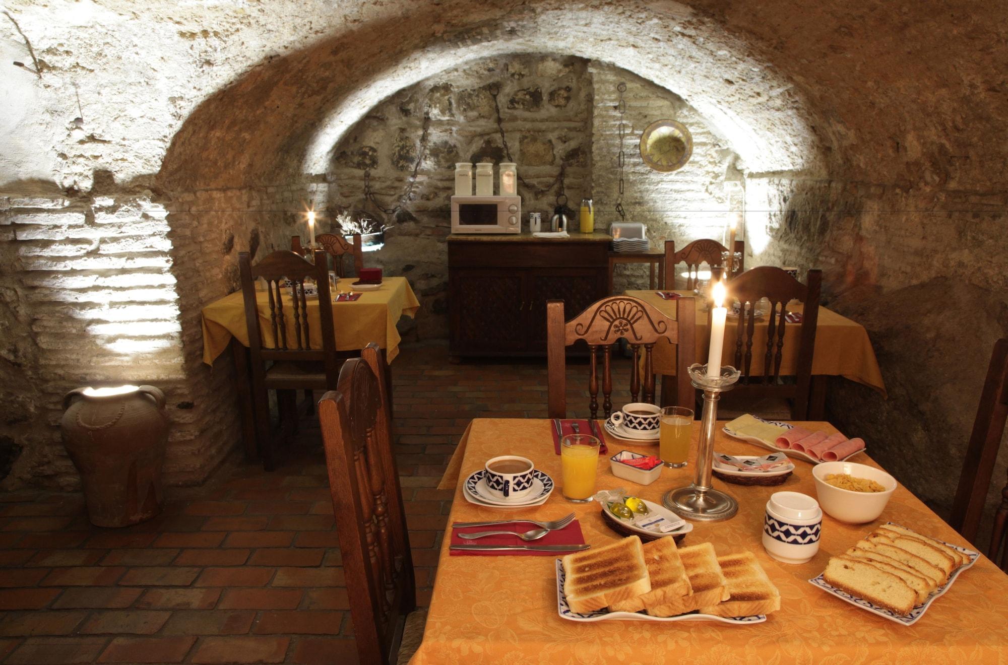 Restaurant Almunia De San Miguel