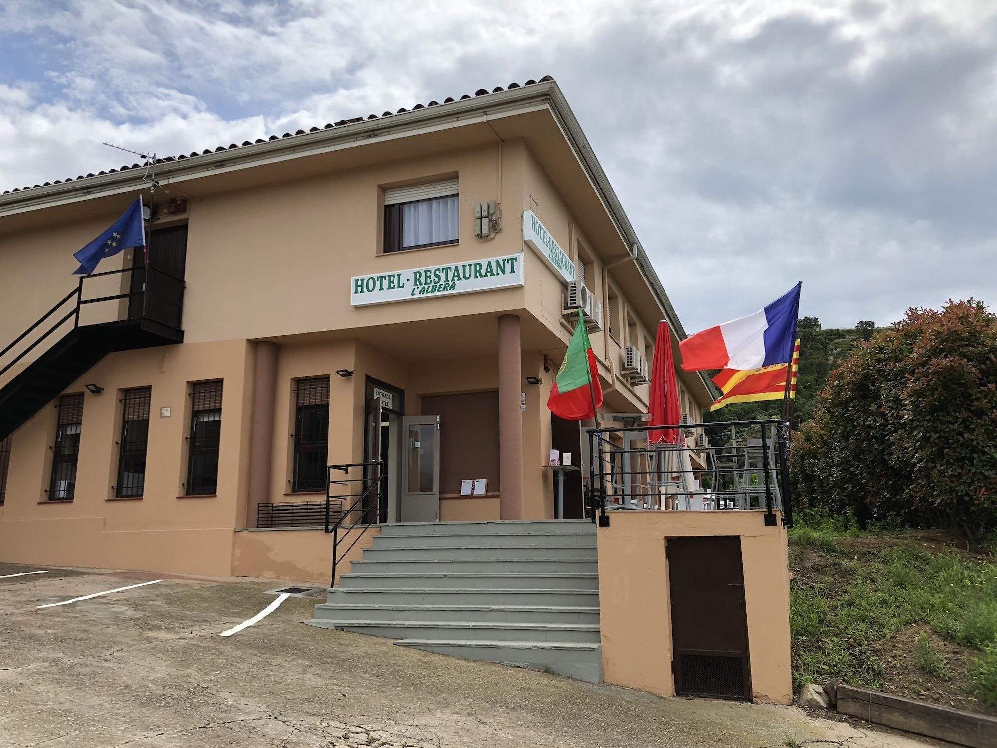 Varios Hotel L'Albera