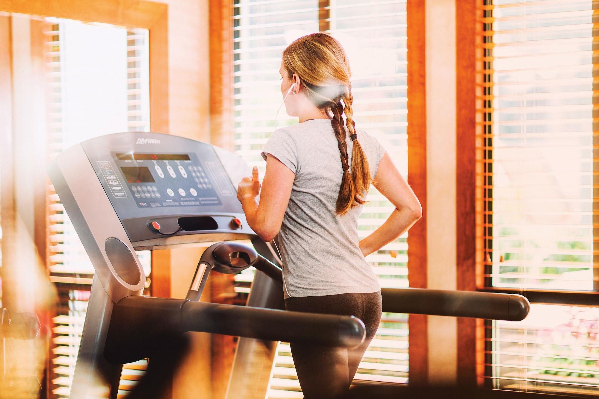 Gimnasio Pan Pacific Whistler Mountainside