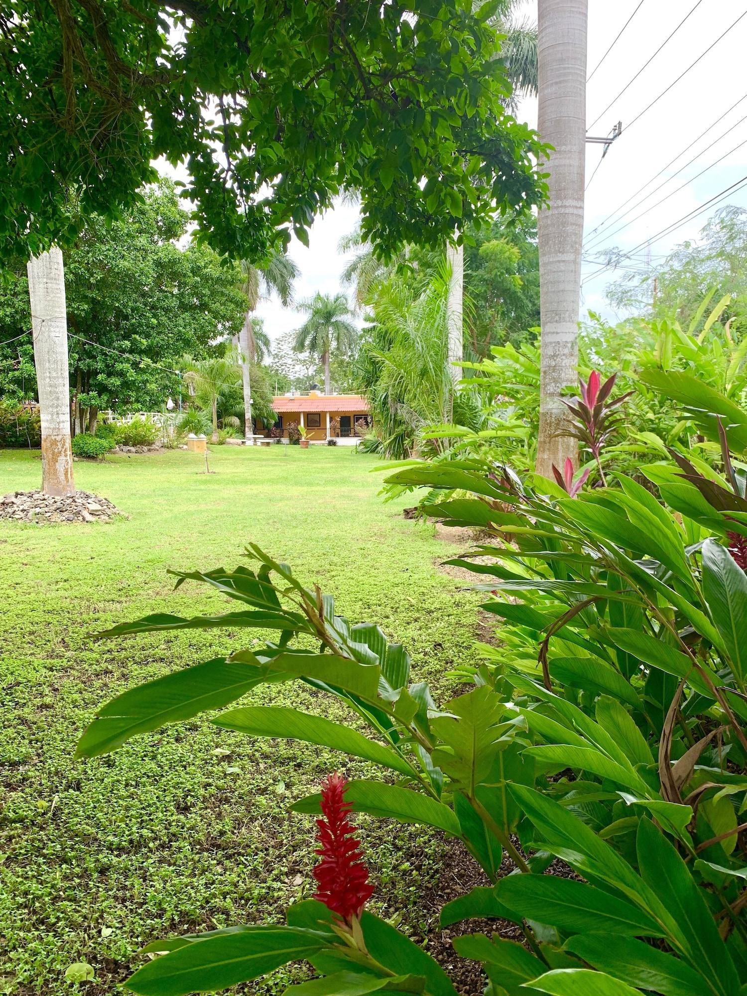 Vista Exterior Eco Hotel Green River