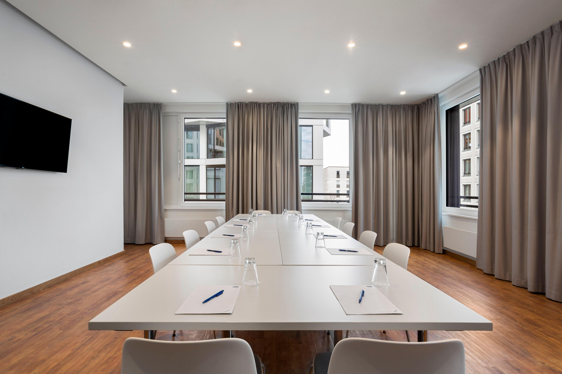 Sala de Reuniones Holiday Inn Express Munich City West by IHG