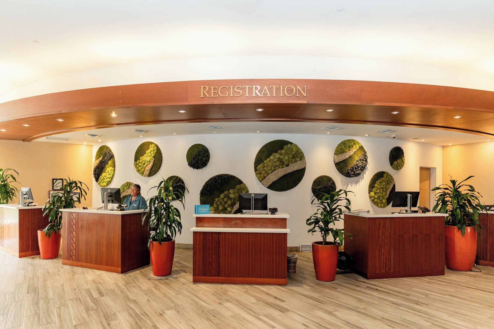 Vista Lobby Embassy Suites by Hilton Waikiki Beach Walk