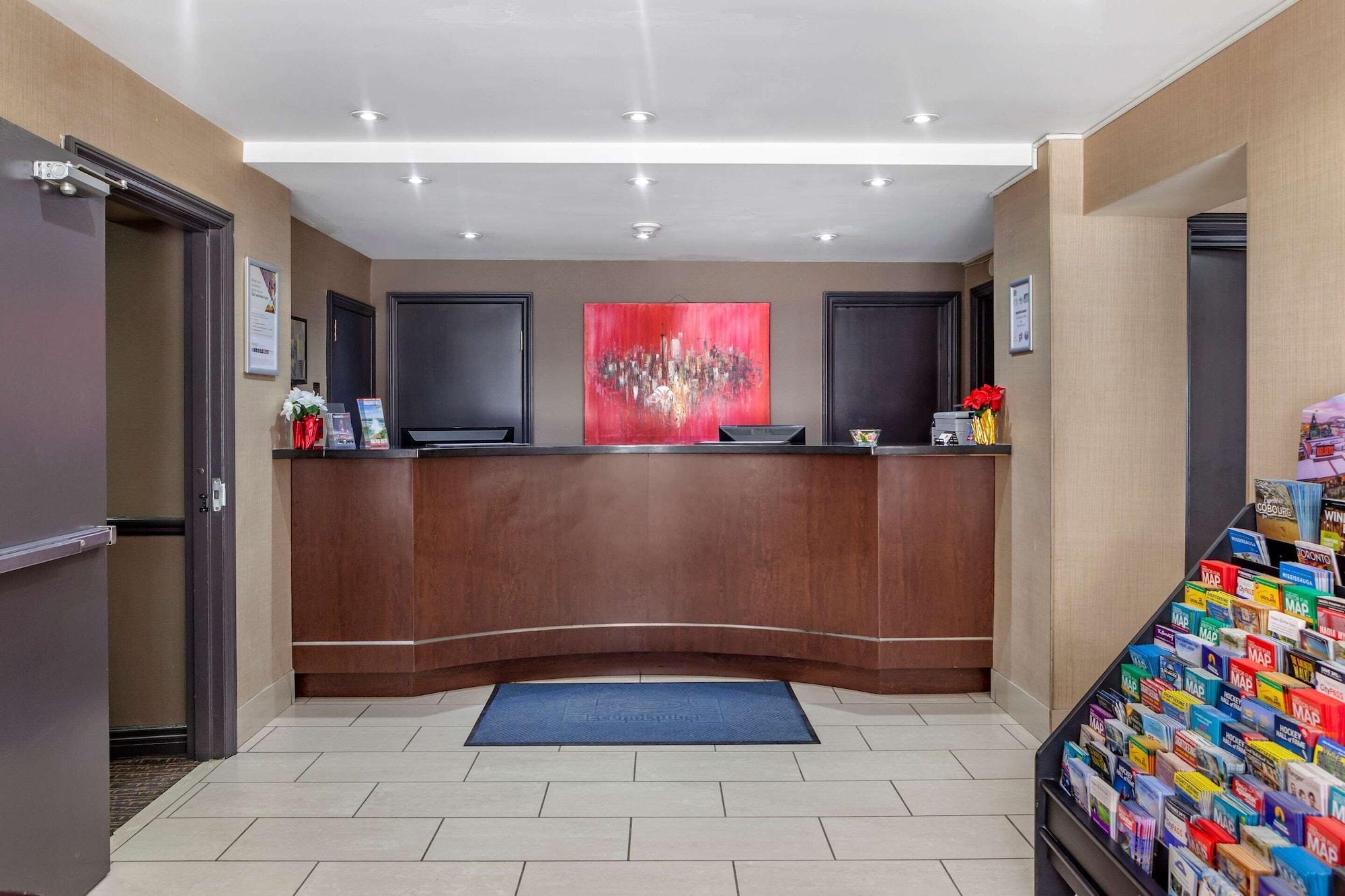 Vista Lobby EconoLodge Downtown Toronto