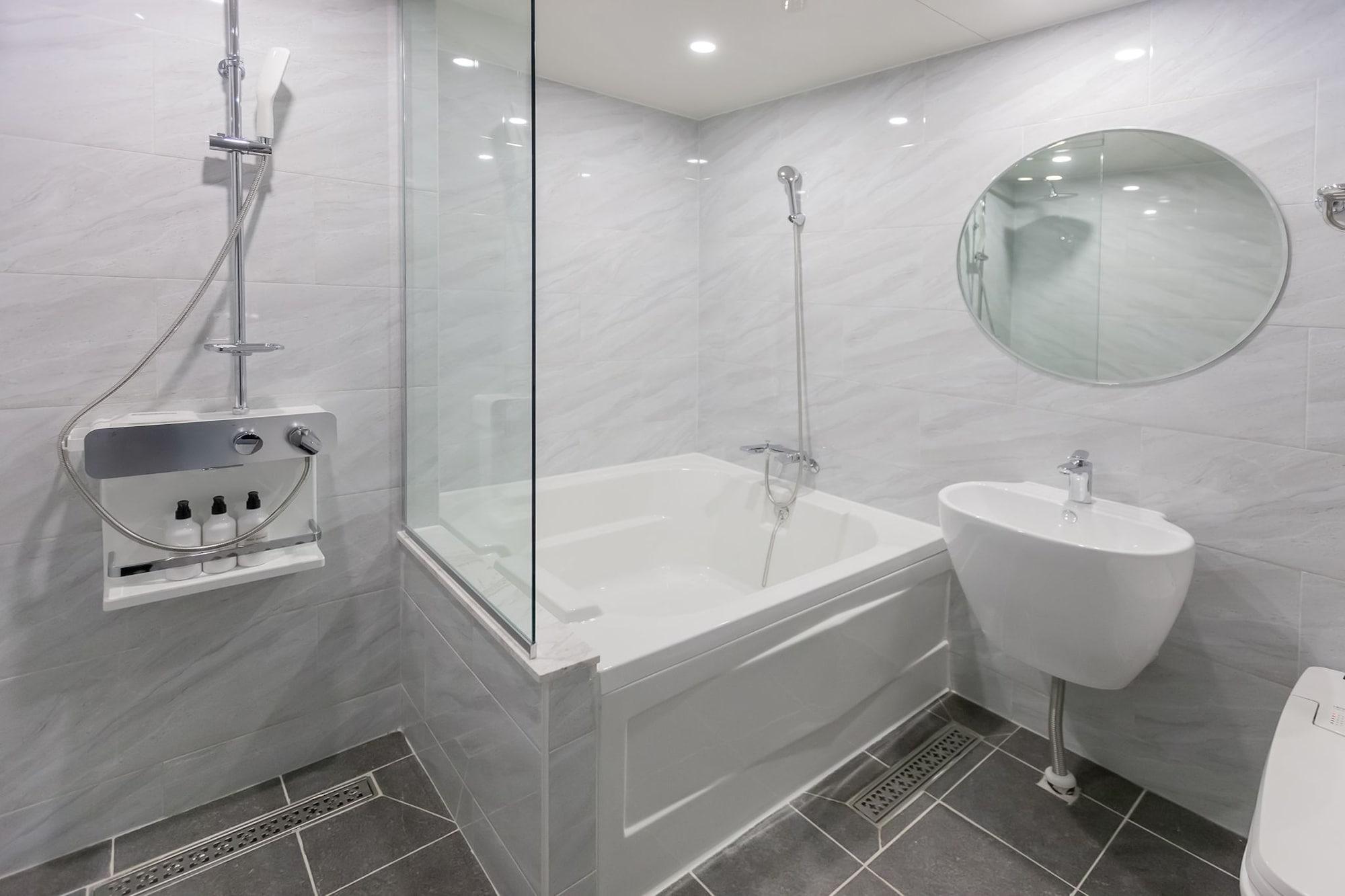 Equipamiento de Habitación Number 25 Gimhae Samgye