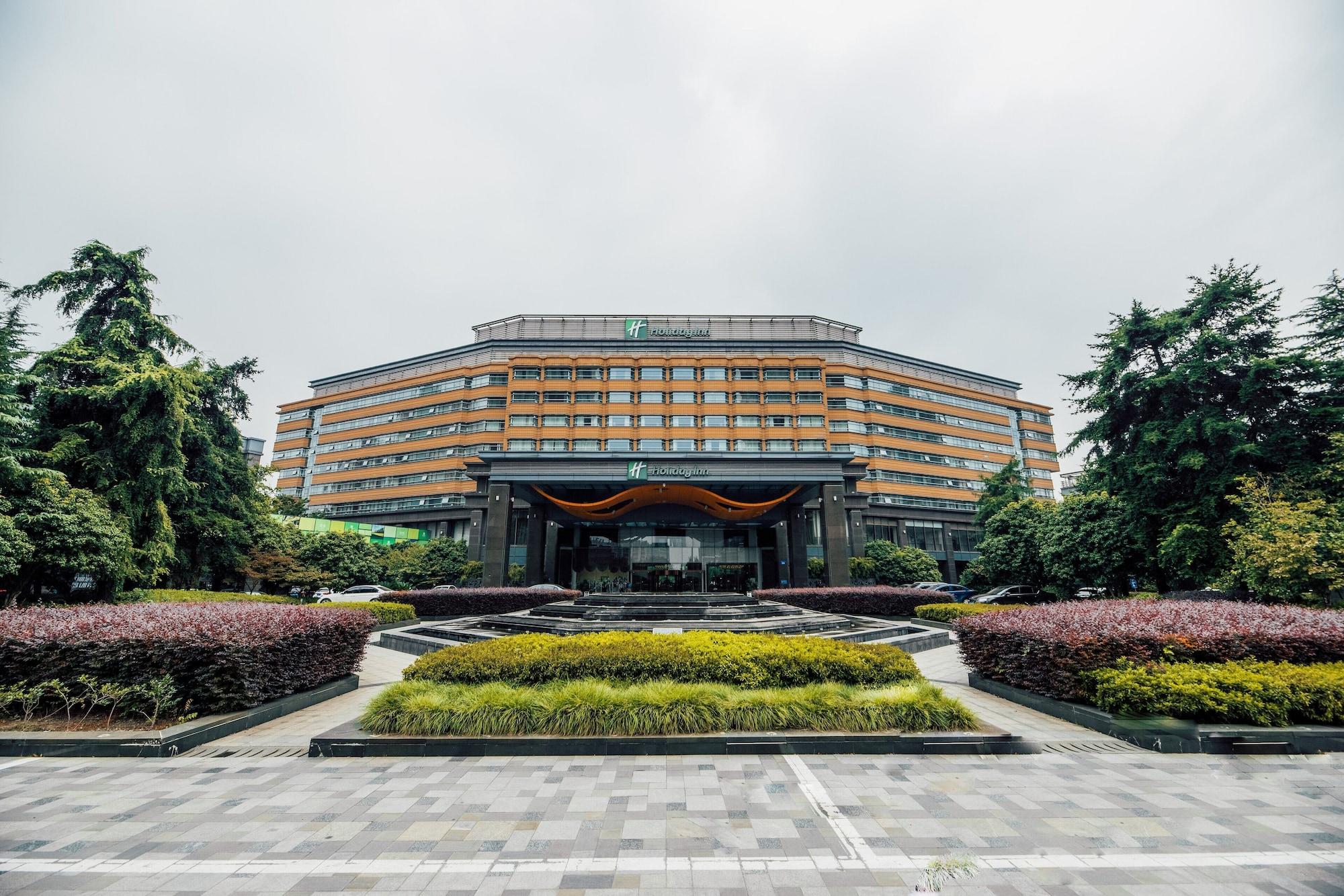 Vista Exterior Holiday Inn Changzhou Wujin by IHG