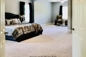 Alquiler Vacacional - Mulberry Manor House Spacious, Private & Peaceful Retreat -