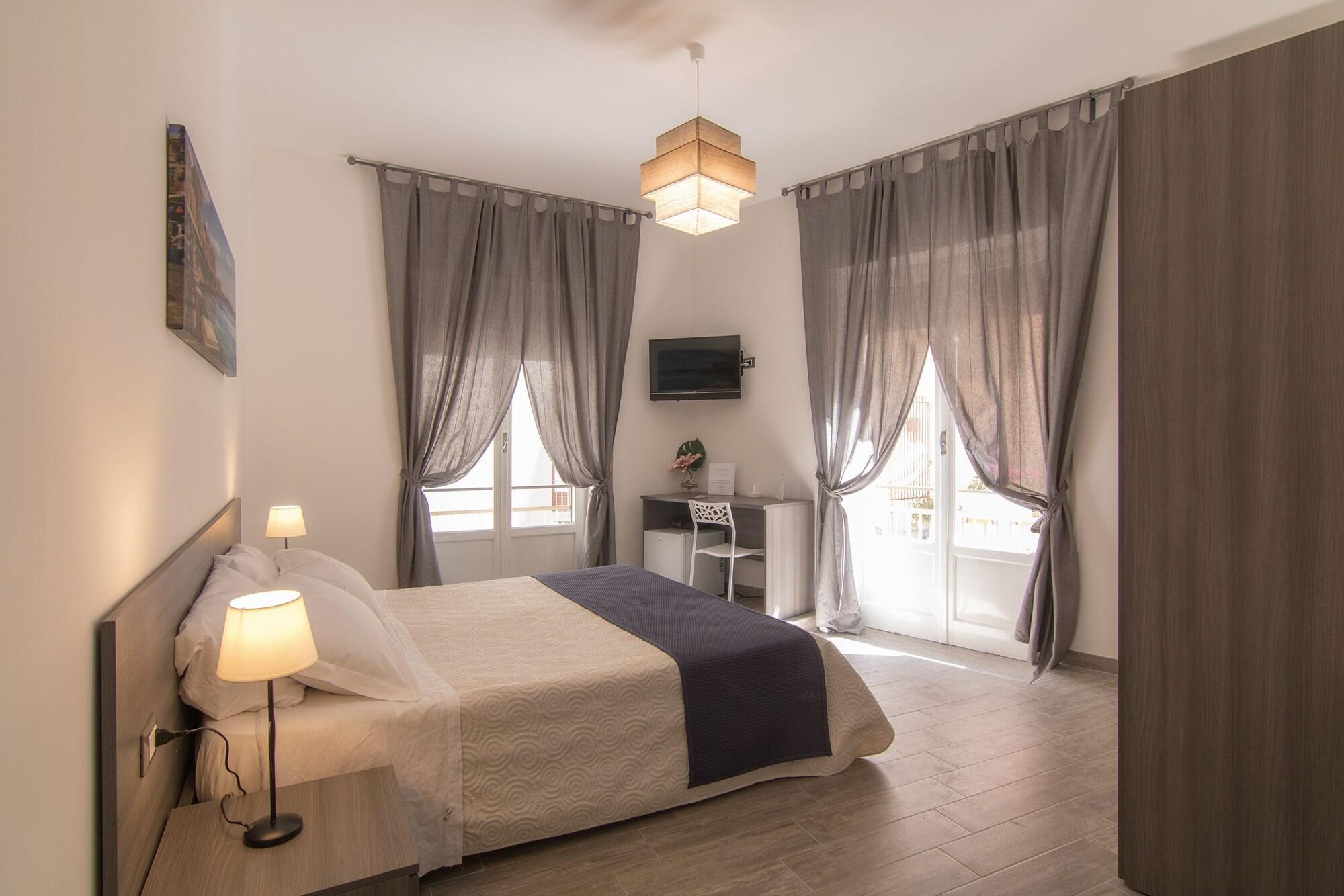 Vista Exterior Cavour Rooms