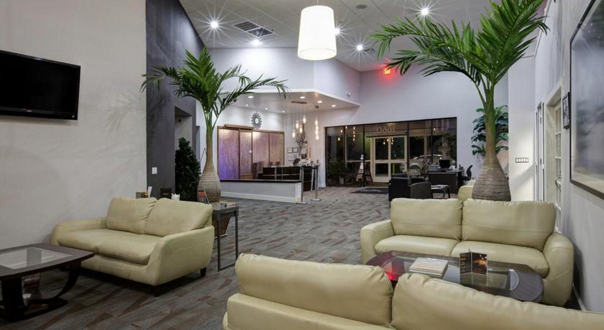 Vista Lobby Casey Key Resorts - Mainland