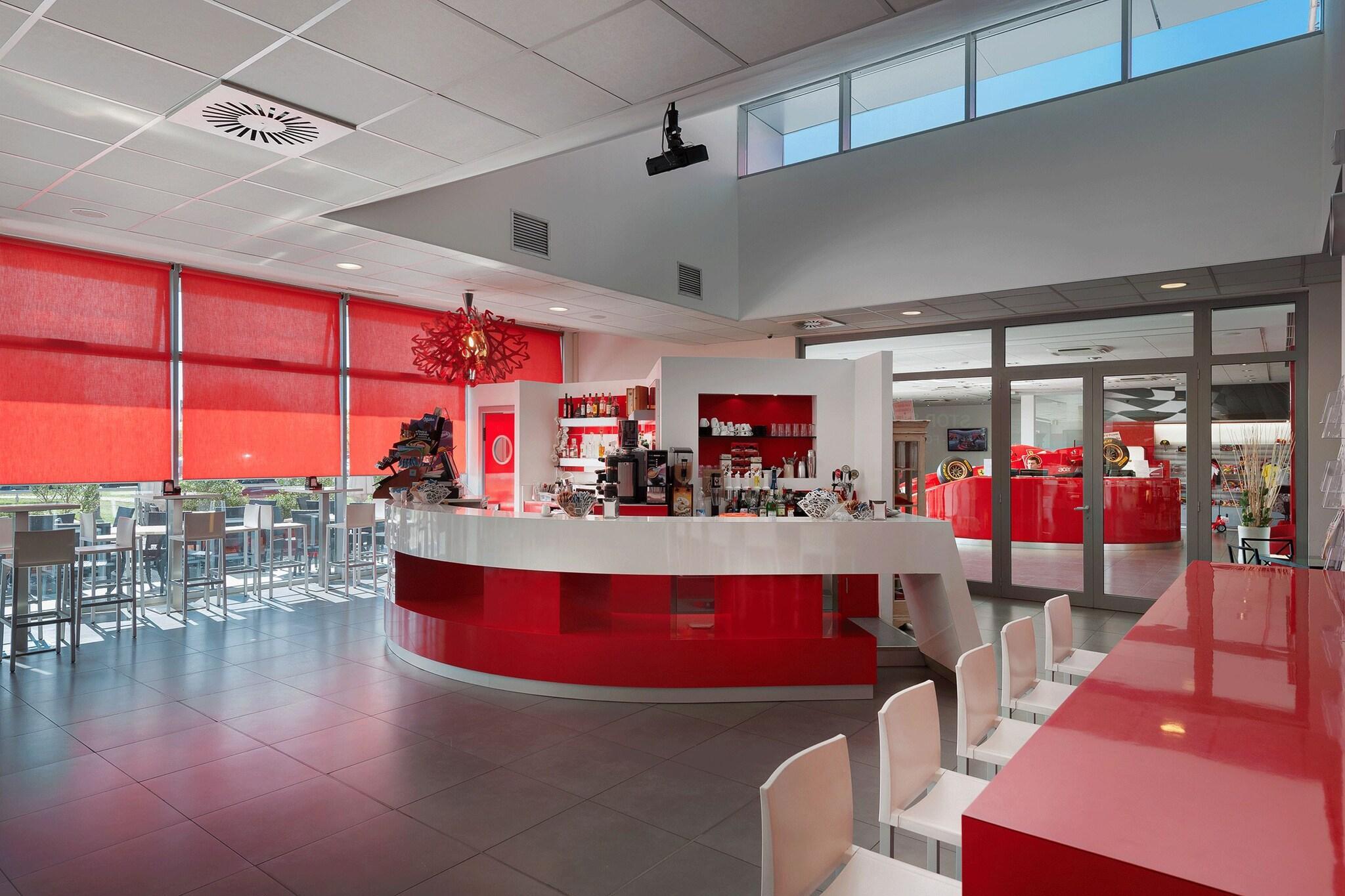 Bar/Salón Hotel Maranello Village
