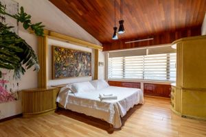 Alojamiento - Casanova Suites & Hostel