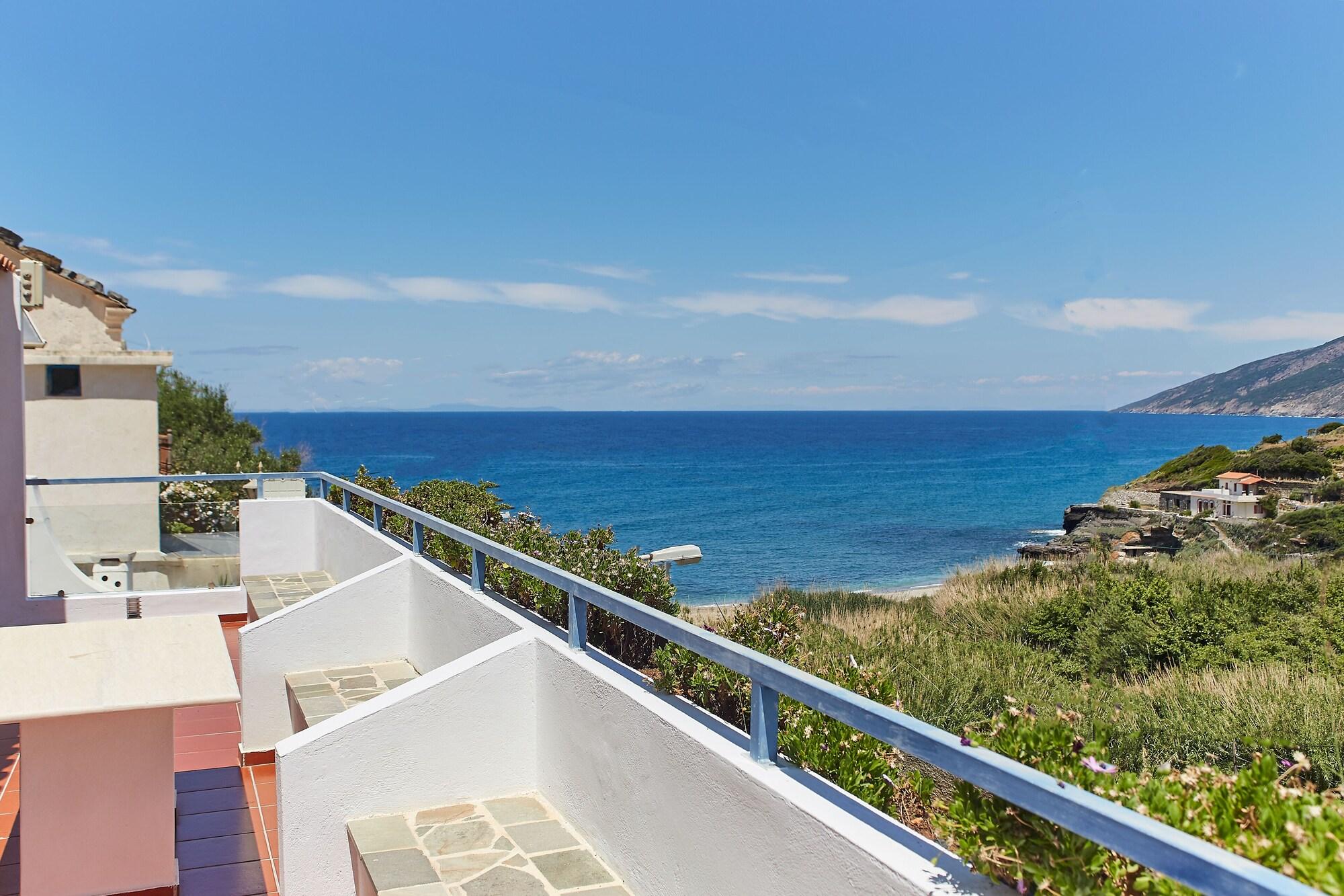 Playa Kerame Studios