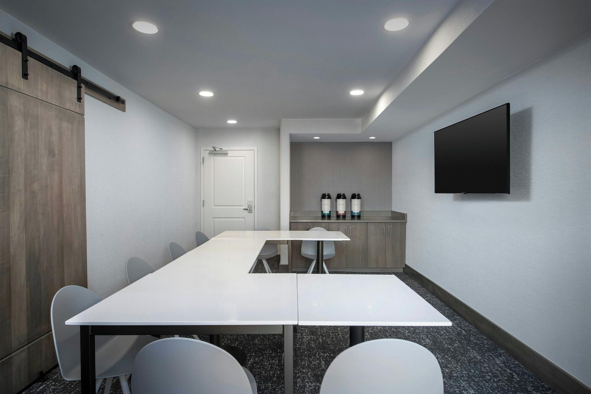 Sala de Reuniones TownePlace Suites by Marriott Annapolis