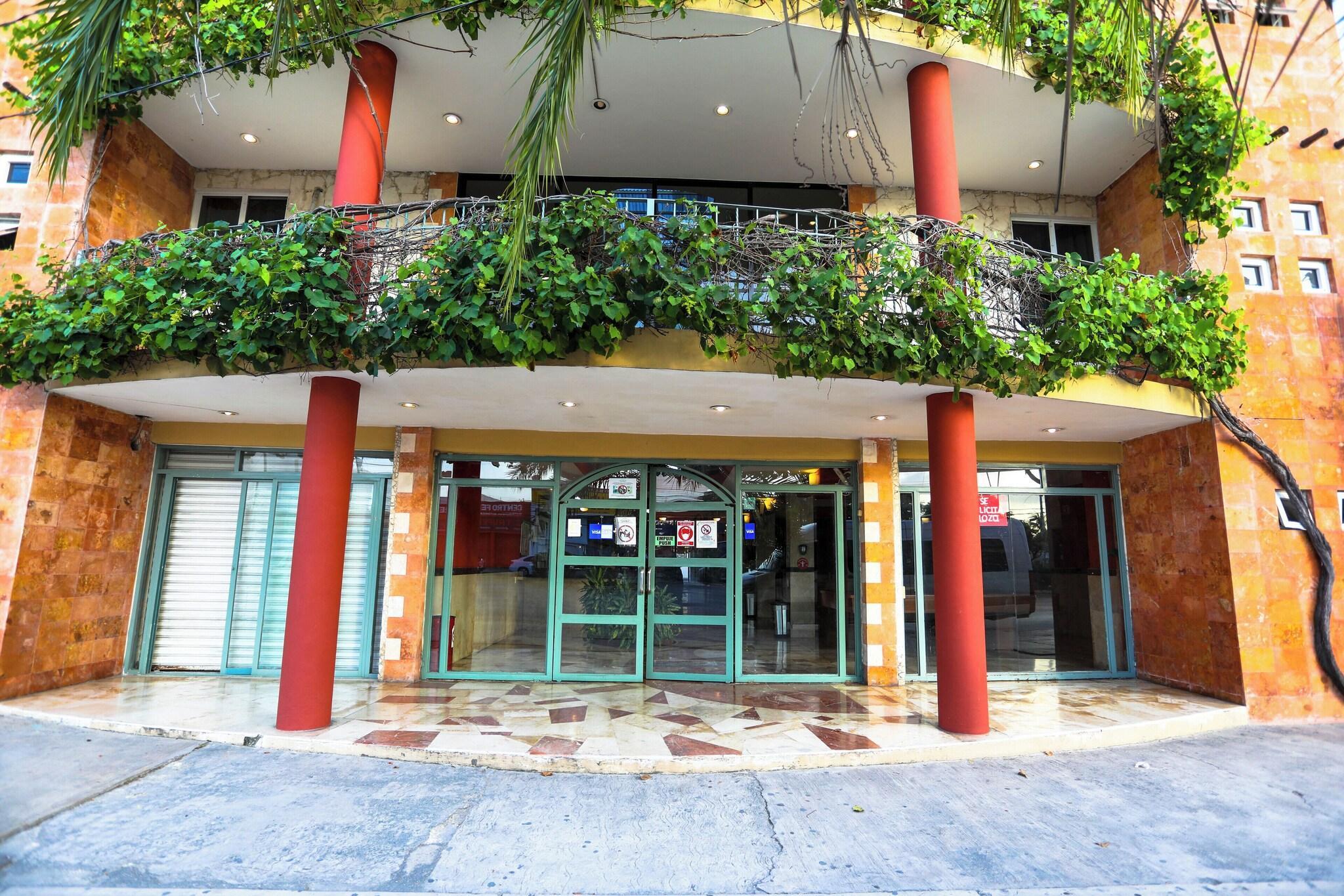 Vista Exterior Hotel Santa Maria Cancun