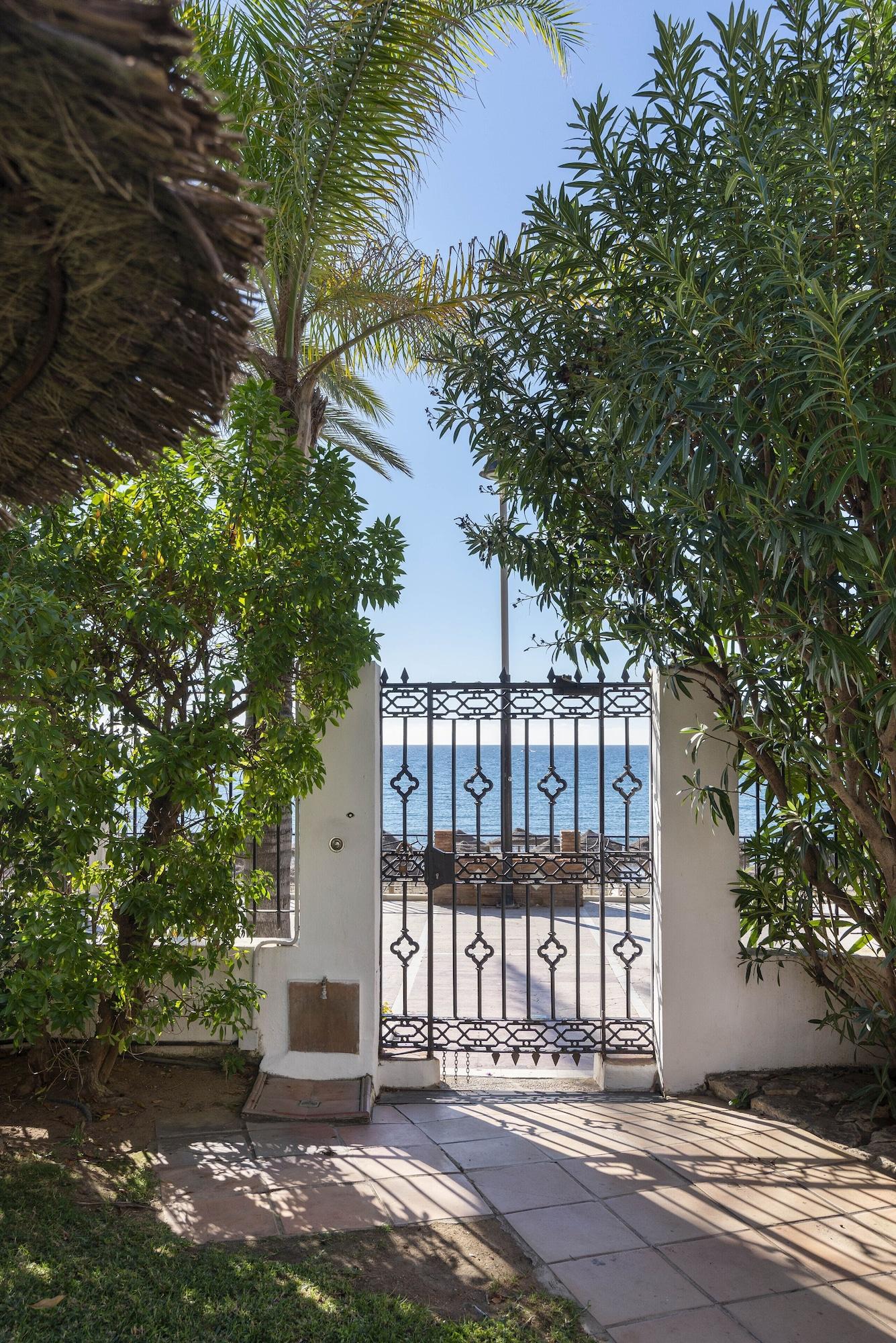 Vista Exterior Skol Sea Views Apartments