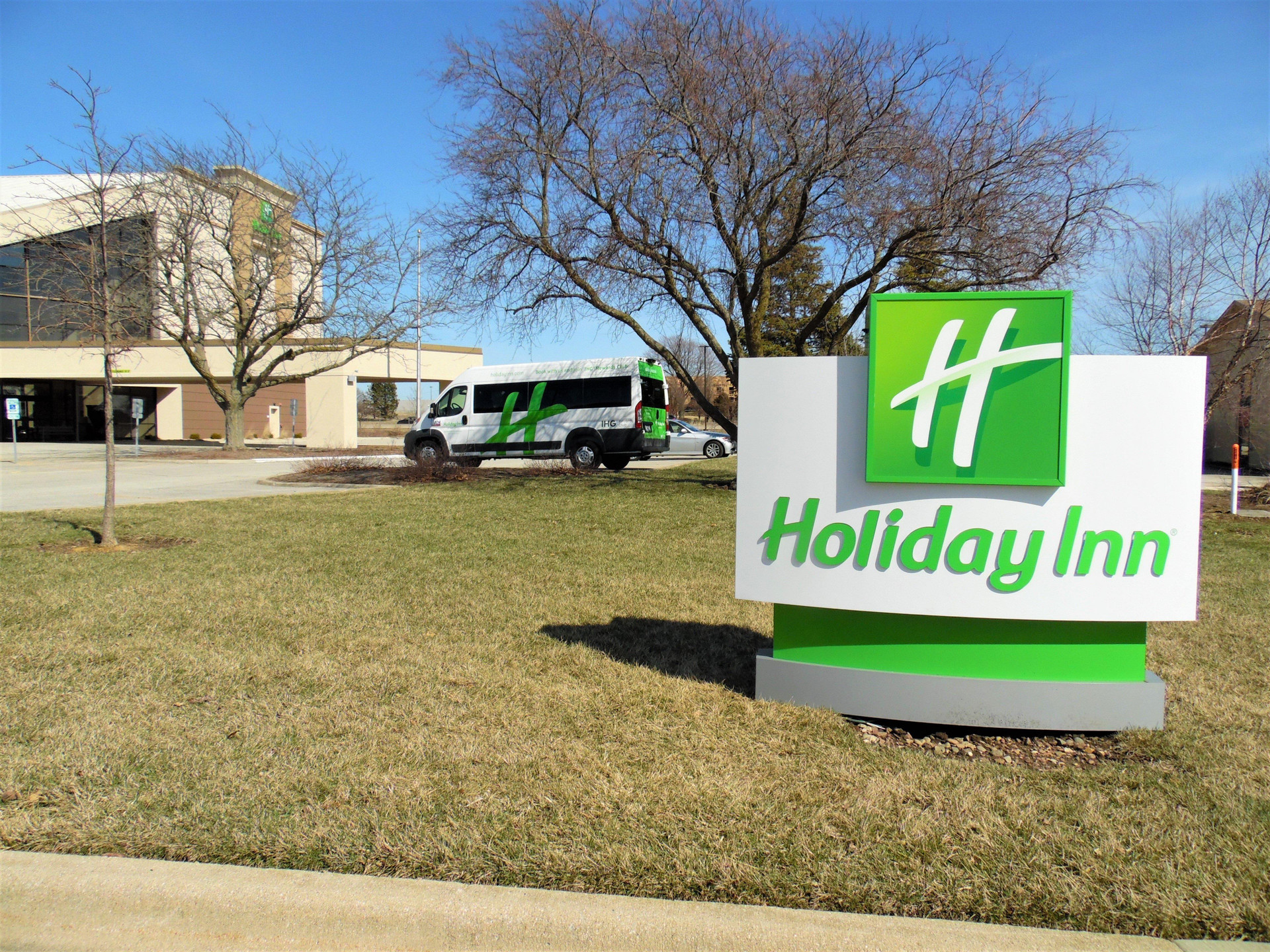 Vista Exterior Holiday Inn Bloomington - Normal by IHG