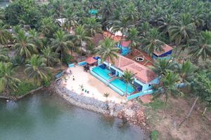 Alojamiento - Blue Lagoon Homestay
