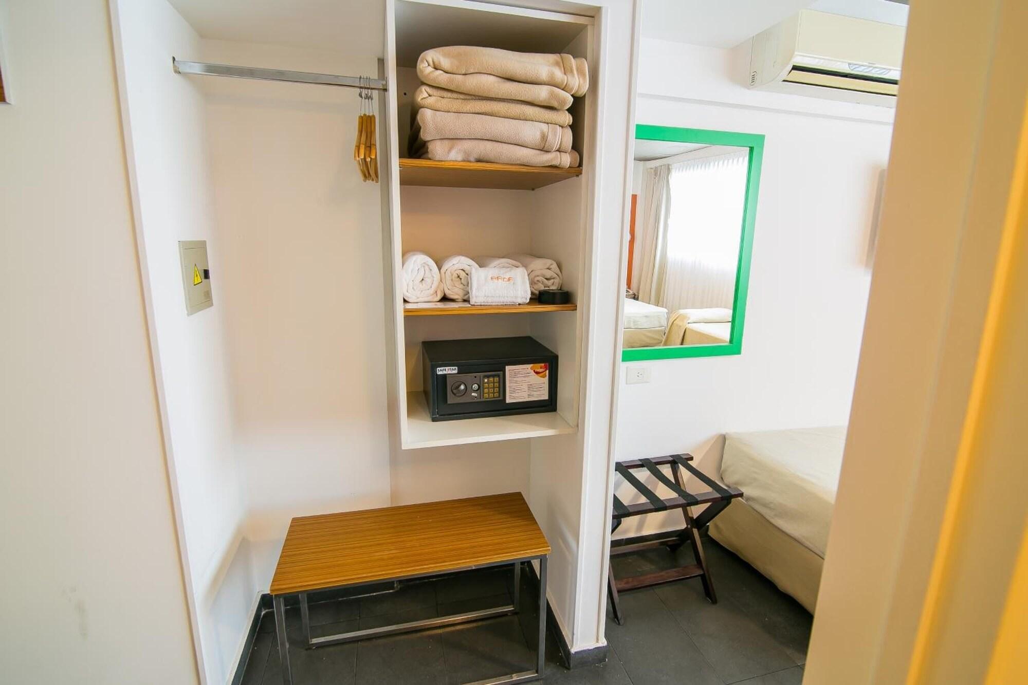 Habitación Roberta Rosa de Fontana Suites