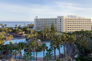 Alojamiento - Playasol Hotel