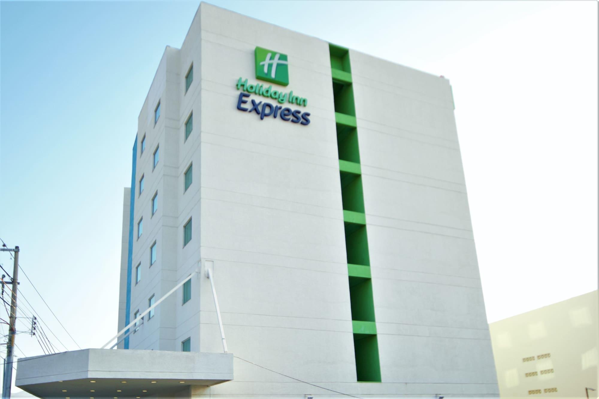 Vista Exterior Holiday Inn Express Tuxtla Gutierrez La Marimba by IHG
