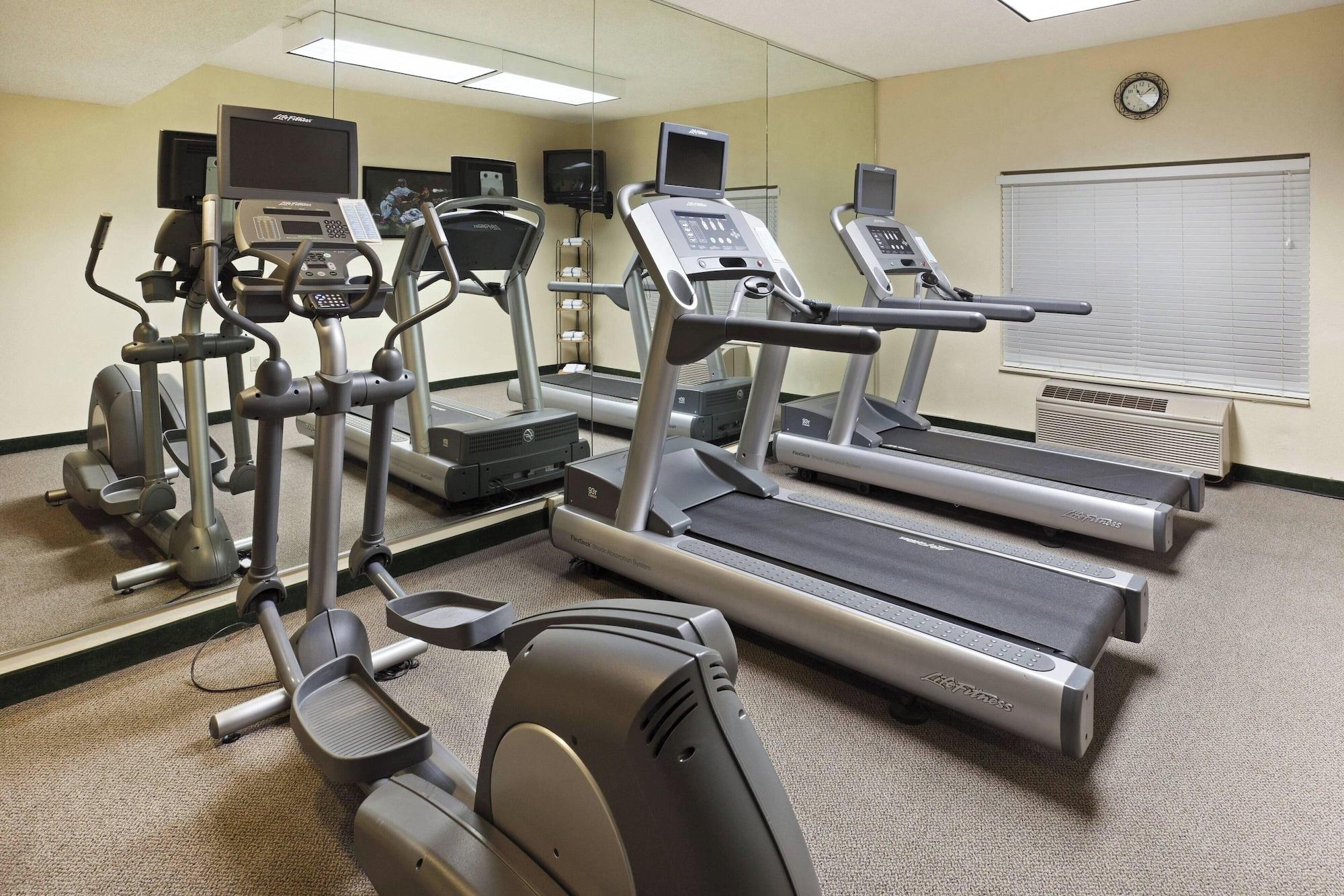 Gimnasio Fairfield Inn by Marriott Arrowood