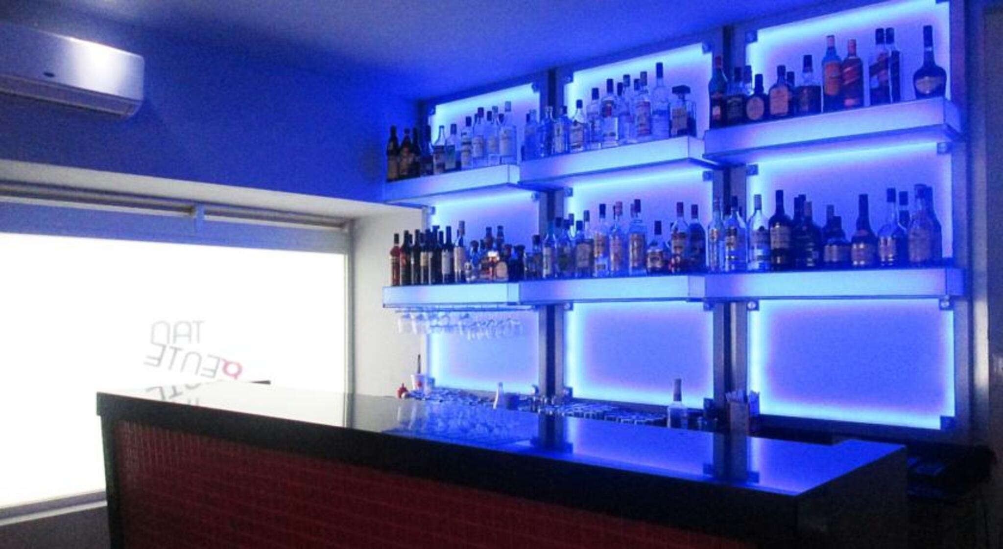 Bar/Salón Hotel Premier