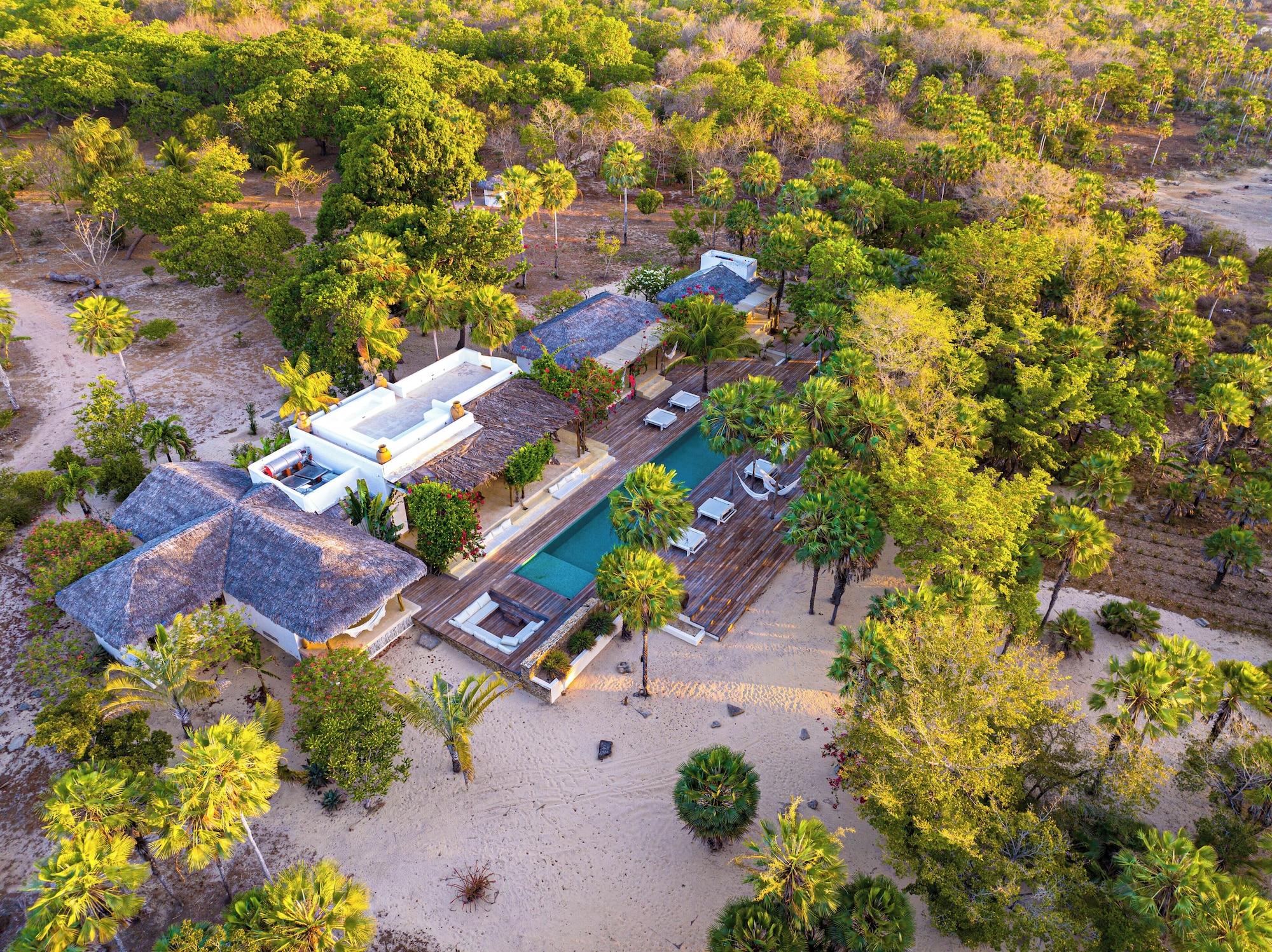 Vista Exterior Villa Paz - La Villa Group