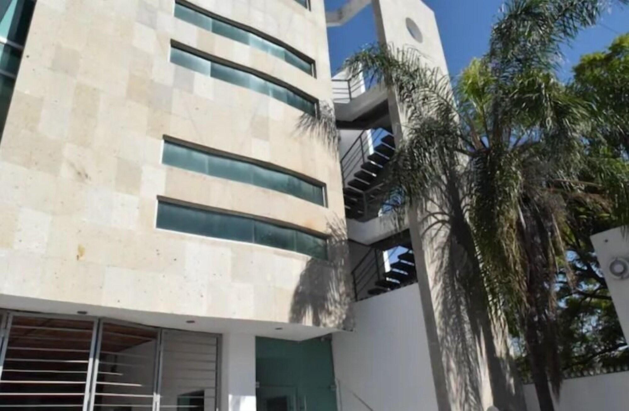 Vista Exterior Torre Medicus