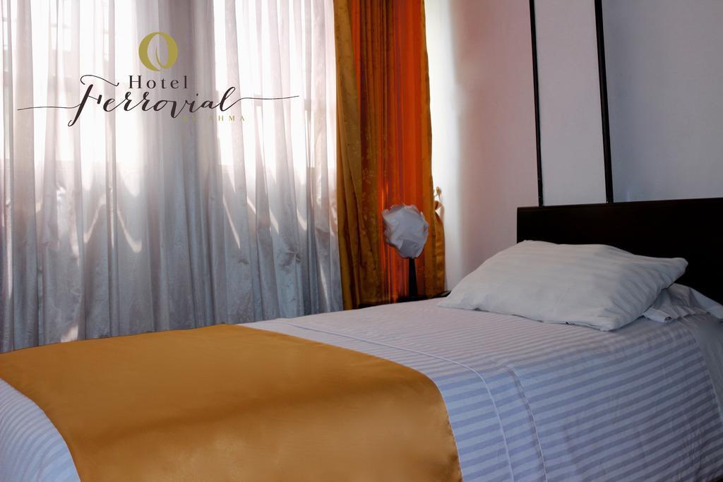 Hotel Hotel Ferrovial Corferías