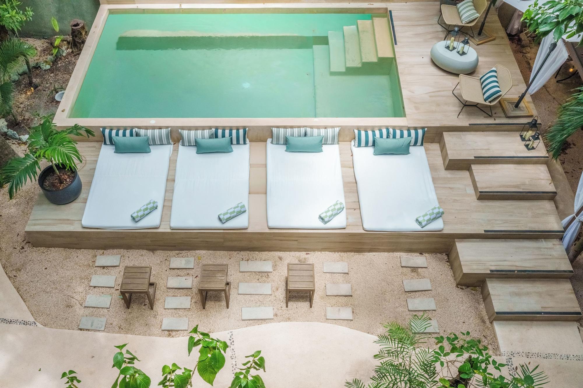 Vista Exterior Terasu Riviera Maya Hotel & Spa Luxury Edition, en Xcaret