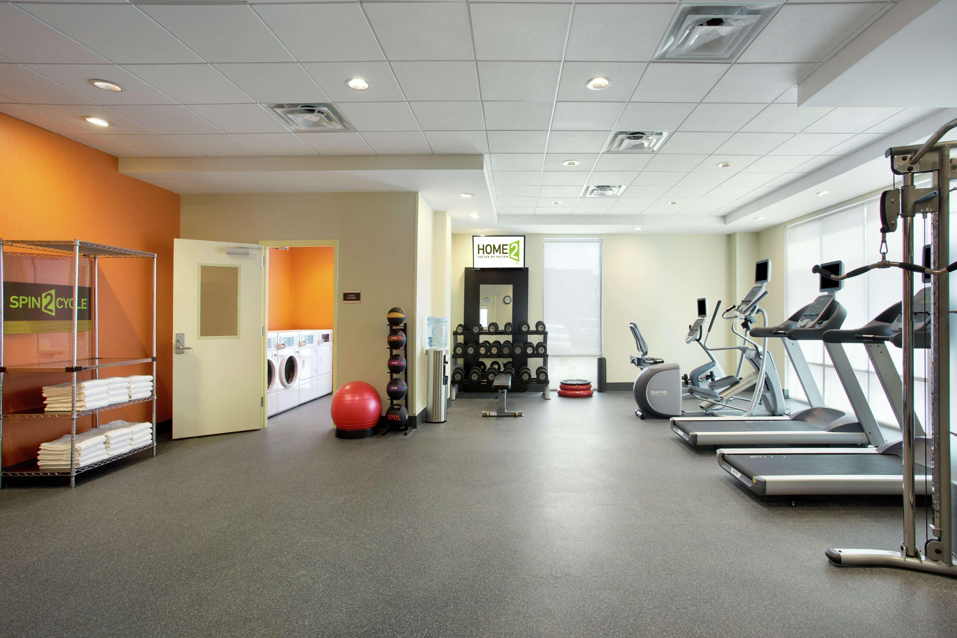 Gimnasio Home2 Suites by Hilton San Antonio Airport, TX