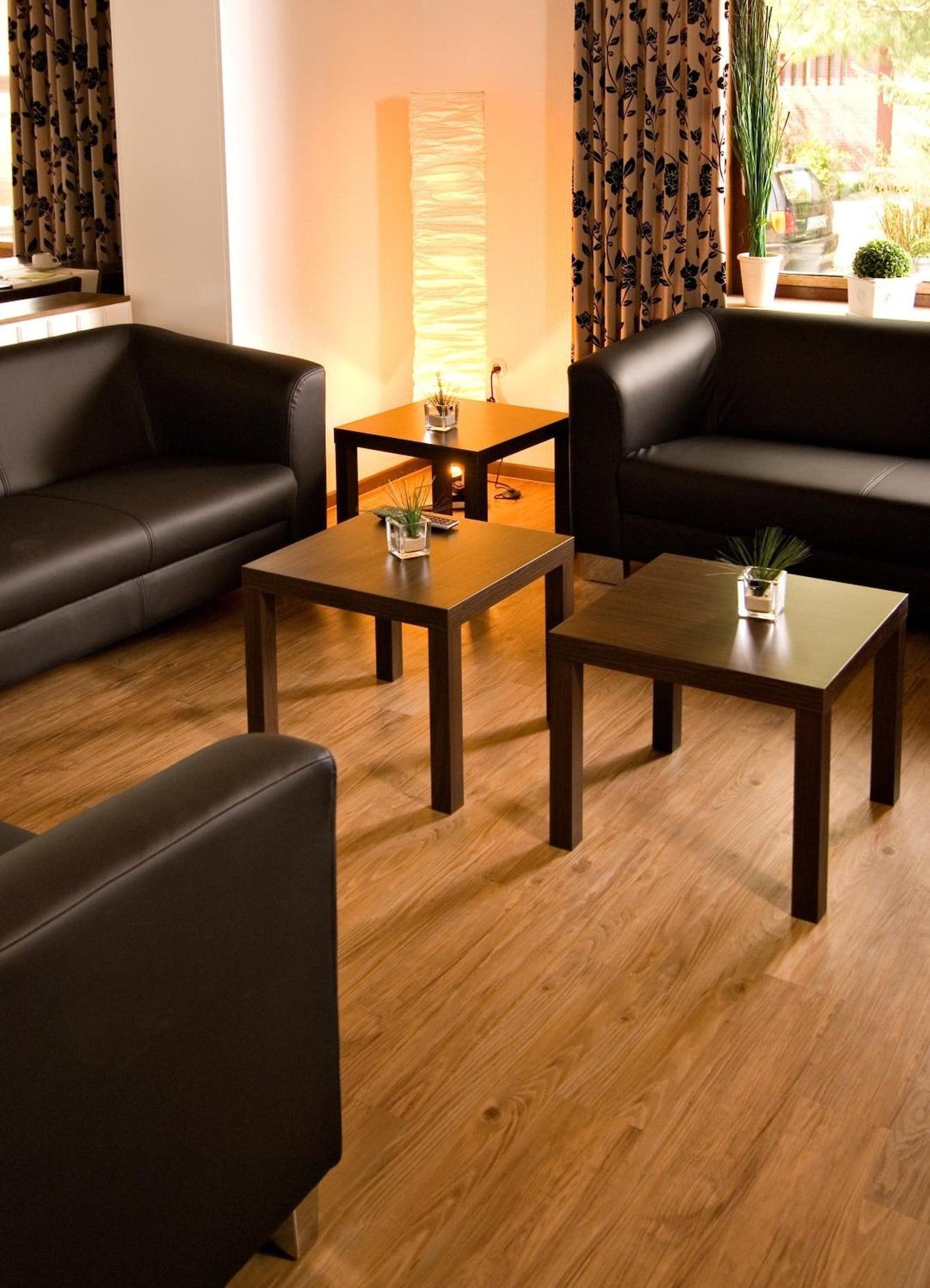 Bar/Salón Friesen Hotel