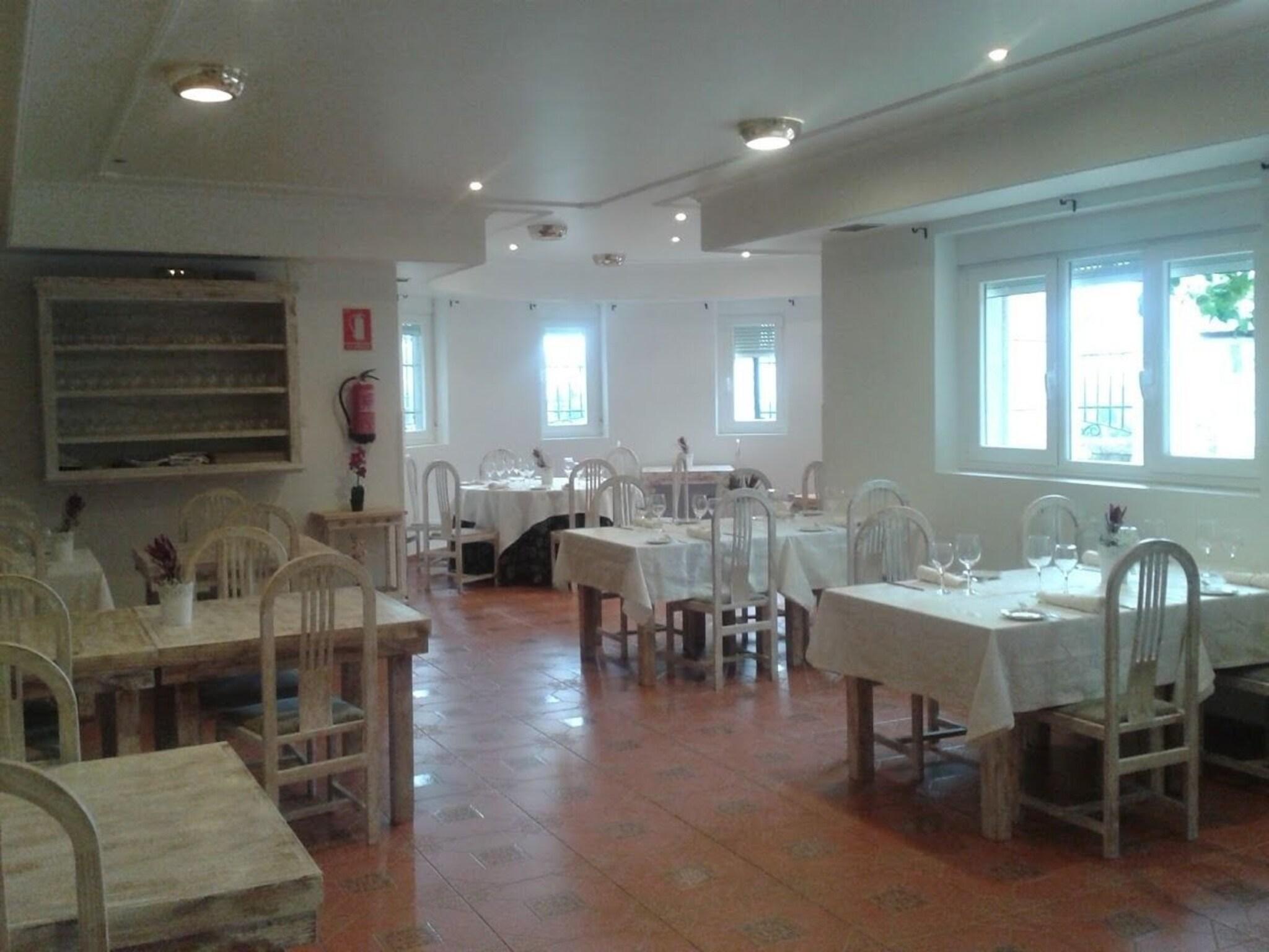 Bar/Salón Complejo Hostelero Paladium