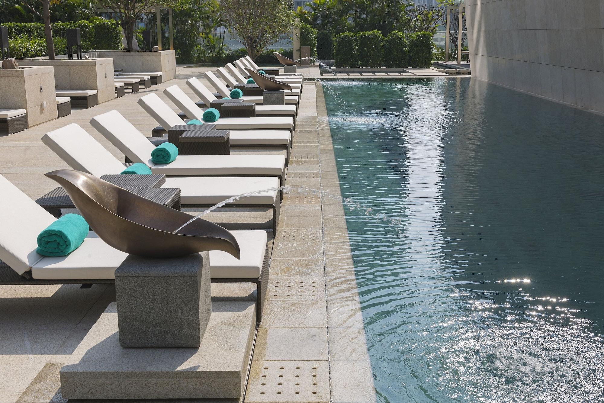 Vista Piscina Mandarin Oriental, Guangzhou