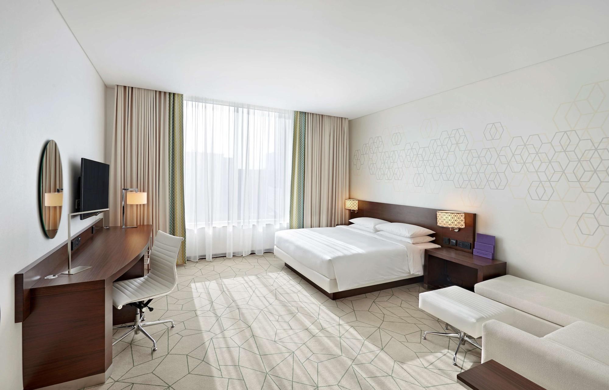 Habitación Hyatt Place Dubai Baniyas Square