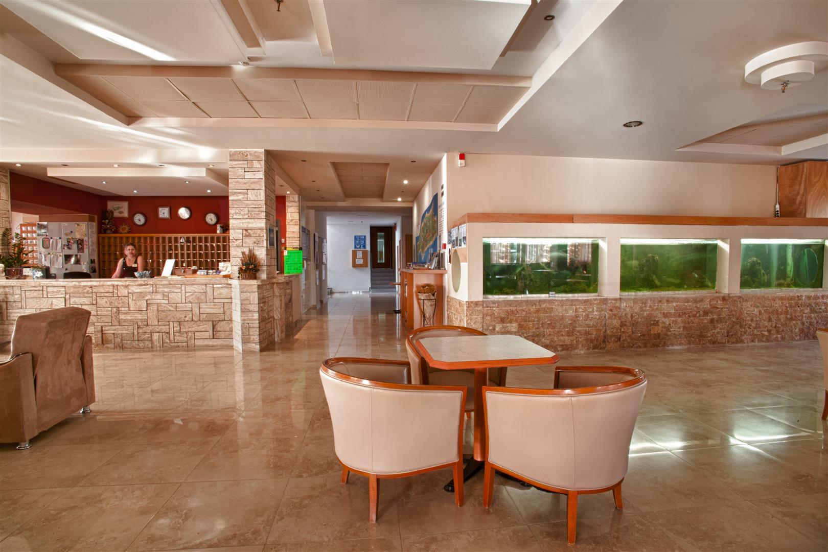 Vista Lobby Ilios & Farming Hotel