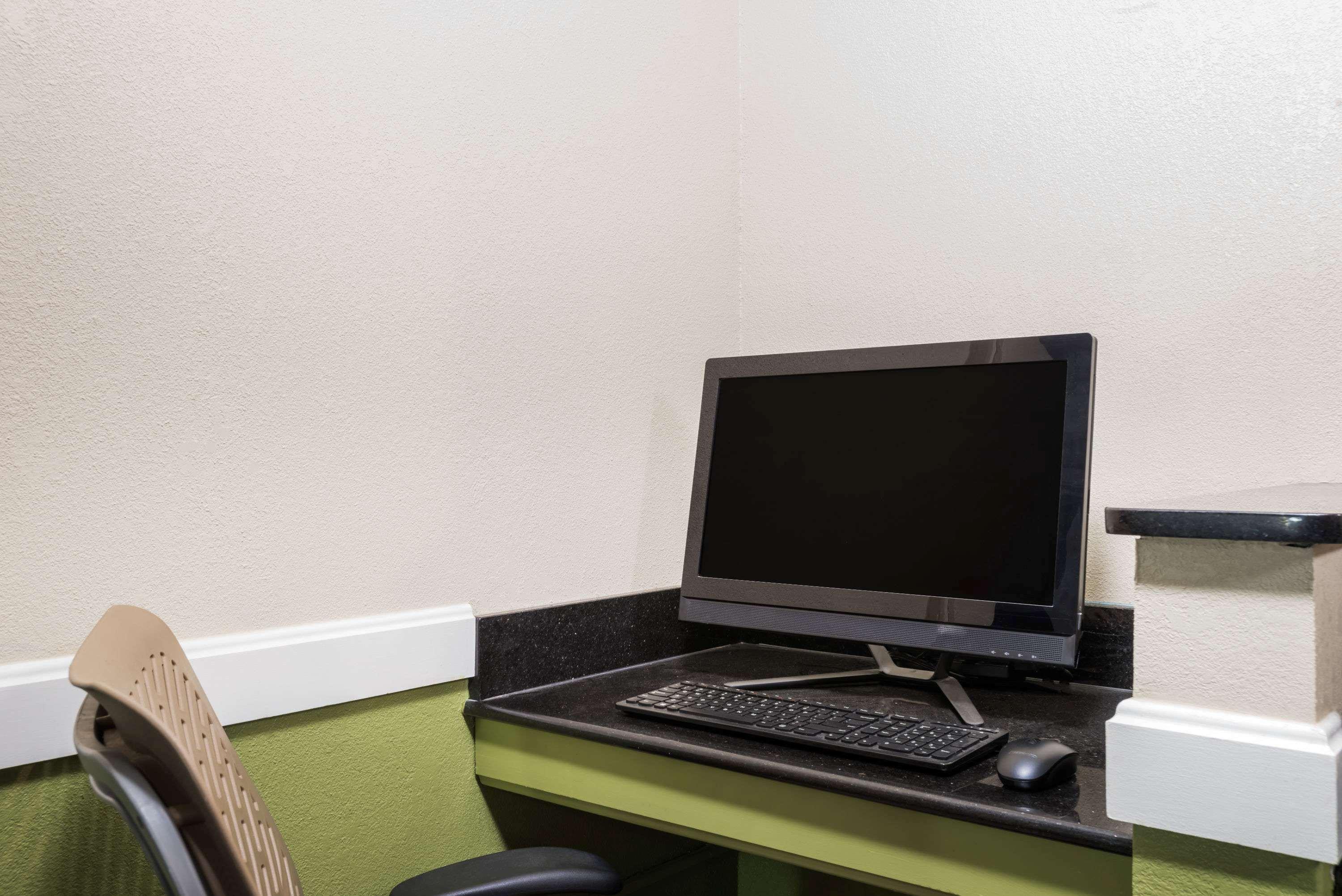 Centro de Negocios Super 8 by Wyndham Bangor