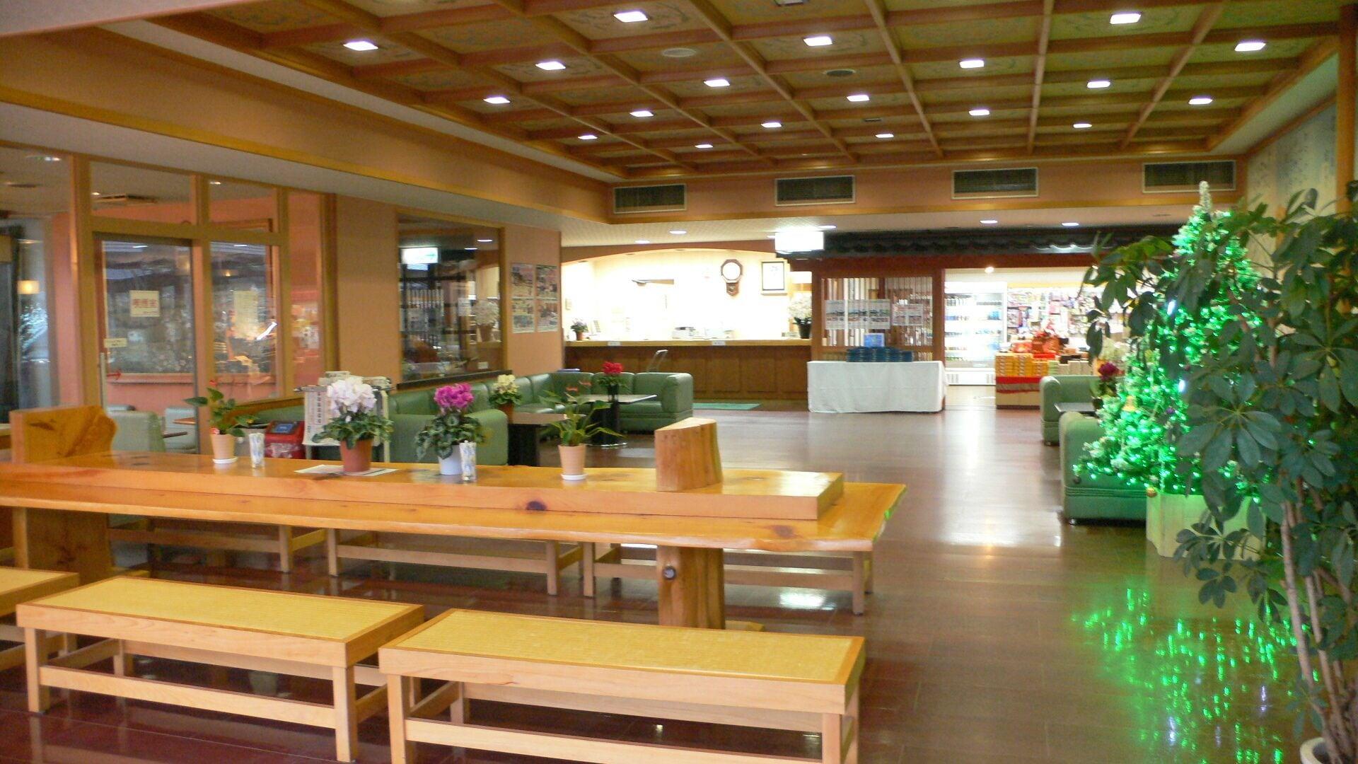 Vista Lobby Yuttarino-Sato Inaka