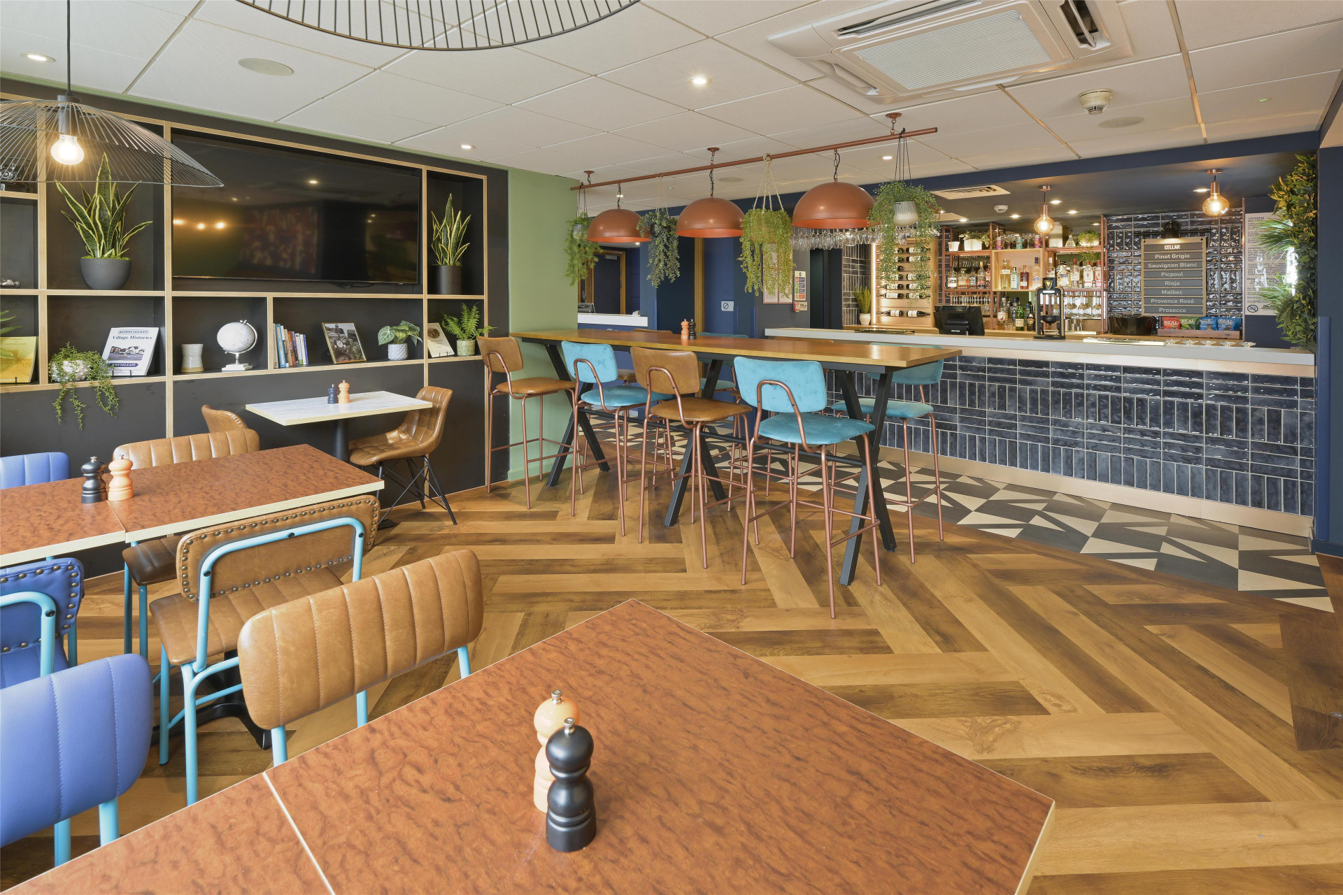Bar/Salón Travelodge Caterham Whyteleafe