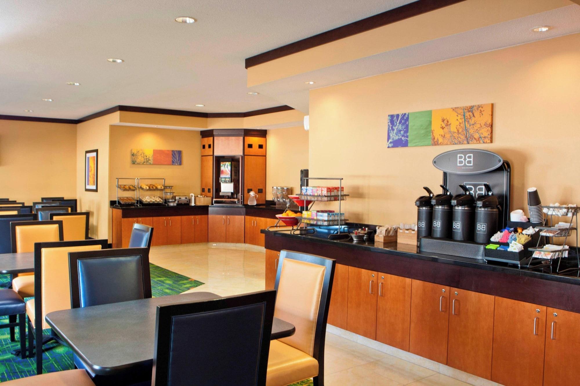 Restaurant Fairfield Inn & Suites by Marriott Memphis East/Galleria